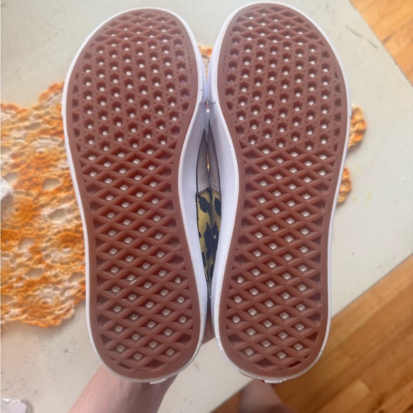 Vans Comfycush Era Mixed Media Suede Checker Leopard - Picture 5 of 5